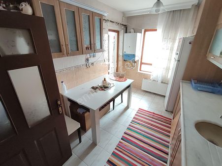 Uyanış Mahallesinde 3+1 Köşe Başı Güney-doğu Masrafsız Daire