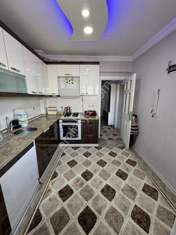 Zeki Emlak'tan Muradiye Su Deposu Civ. 2+1 K.mutfak Daire