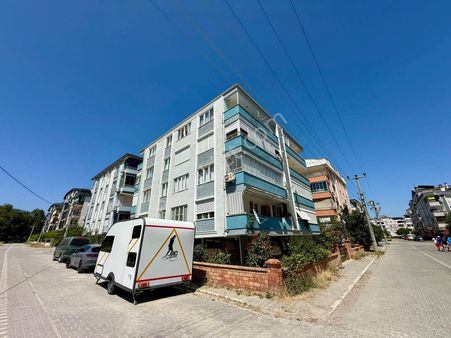 Akçay Sezgin Emlaktan Yüksek Kredi İmkanı Uygun Fiyat Satılık 2+1 Daire