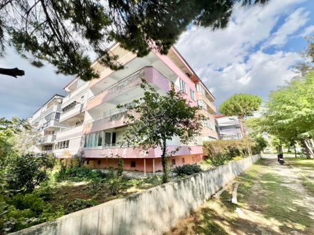 ✅✅alçınar Emlaktan Öncephe Arakat Ayrı Mutfak Masrafsız 2+1 ✅✅