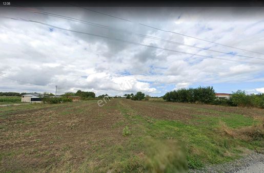 Samsun19 Mayıs Mimarsinan Da Köşe Başı 4 Kata İmarlı 350 M2 Arsa