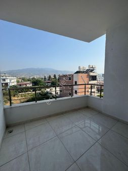 Karagaaç Mah Satılık Daire 2+1 Ara Katta