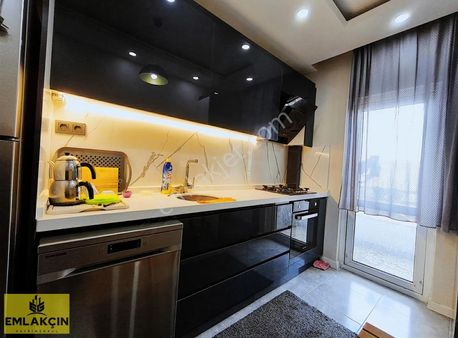 Kayaşehir 4.bölge 2+1 Full+ Tadilatlı 85m2 Satılık Arakat Daire