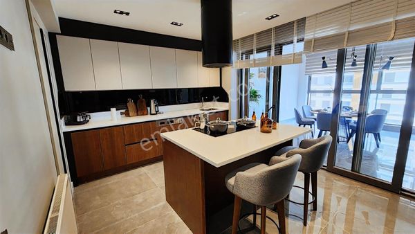 Özel Tasarımlı Çift Kilerli 4+1 Sıfır Kiralık Daire