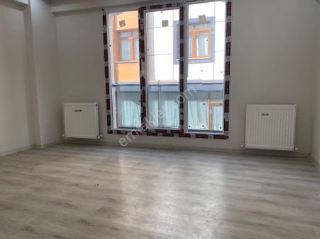 Avrupa Emlak Tan Esenler Menderes Mah 85 M² 2+1 Yüksek Giriş,sıfır Bina,çift Banyolu,satılık Daire.