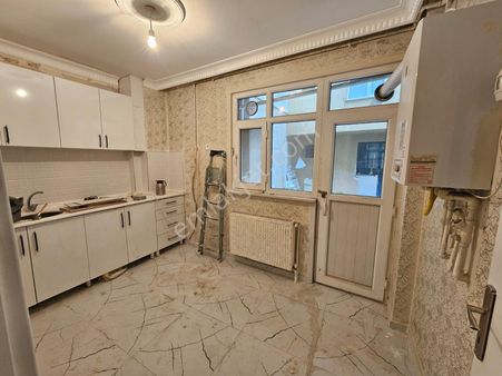 Özgür İnşaat'tan Sultançiftliği Mah 2+1 110m2 Masrafsız Y.giriş