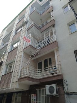 Manisa Şehzadeler Dinçer Mahallesi 2+1 Daire 2.kat Kiralık !!!