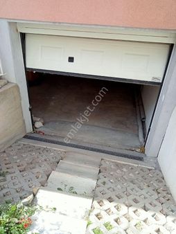 Esenevler Metrosuna Yakın Kiralık Depo