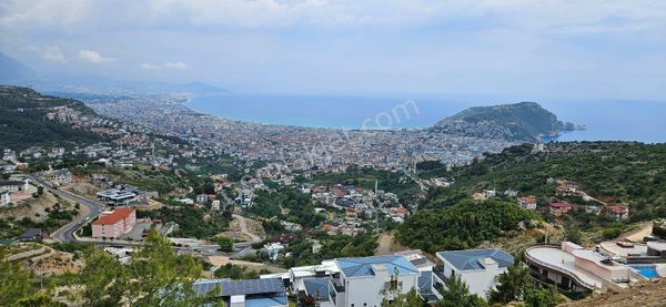 Alanya Tepe Mah.full Deniz Kale Manzaralı Satılık Veya Katkarşılığı 1.637m² Arsa