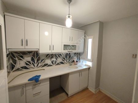 Canyapı'dan Cuma Pazarı Mevkıınde 2+1 Kiralık Daire