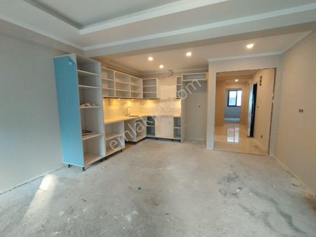 Antika Gayrimenkul'den Hürriyet Mah. Geniş 2+1 Satılık Daire