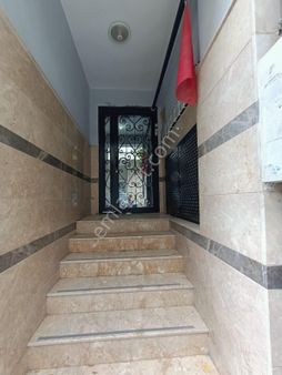 Bayraklı Sevgiyolu Konumlu Satılık Dubleks Daire