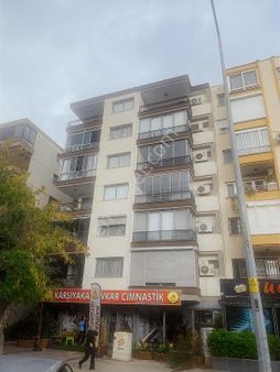 Bahriye Üçok Caddesinde Asansörlü Ve Ferah 3+1 Kiralık Daire