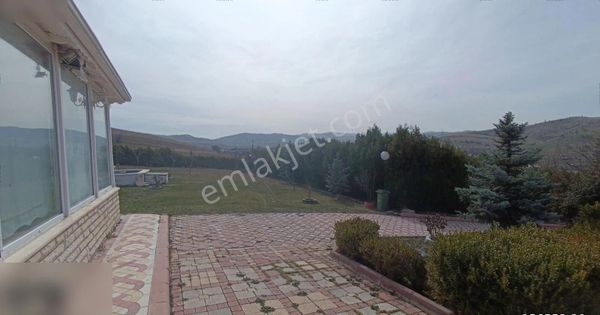 Acil Güvenç Mahallesinin En Gözde Yerinde Mükemmel Konumda Villa