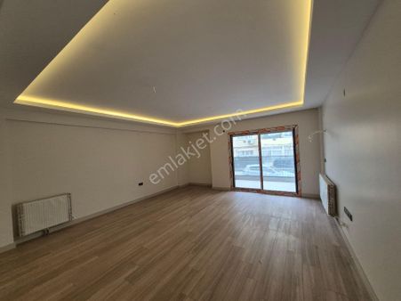 Bornova'nın Kalbinde Erzene Mh. Sıfır 3+1 Satılık Geniş Daire