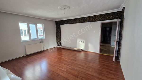 Gökçek Mahallesi''nde Metroya Yakın 3+1 Kiralık Daiire