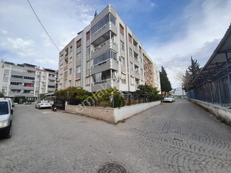 İzmir Bergama Maltepe Mh 4+1 Doğalgazlı Arakat Satılık Daire