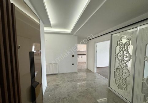 Atakum Mevlana Mah. Kiralık 4+1 Daire