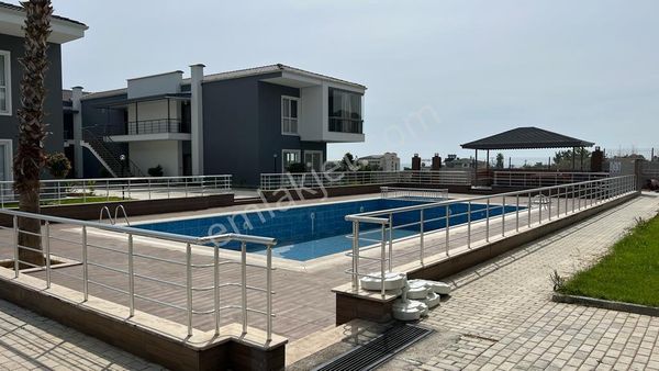 Alanya İncekum Site İçerisinde 2+1 Satılık Daire