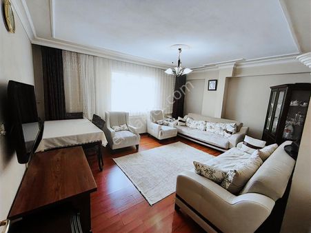 Bağcılar Güneşli'de 105m2 Net 3+1 Balkonlu & Krediye Uygun