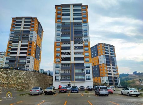 Kastamonu Emlak Gayrimenkul'den Satılık Kaan Sitesinde 2+1 Daire