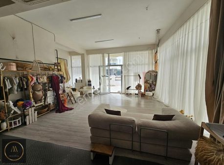 Geniş Varenda Alanı İle Satılık Fırsat İşyeri