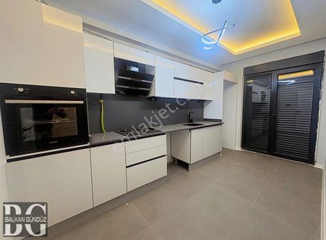 Balkan Gündüz'den Orhangazi Mahallesinde Satılık 2+1 Lüks Daire