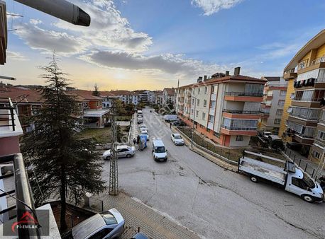 Pi-emlak'tan Hüseyin Gazi Göbekte 2.katta