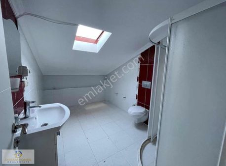 Akarca'da 3+1 Uzun Dönem Kiralık Eşyasız Daire