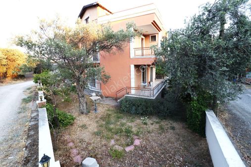 🌟tek Yetkili 🌟aygül'den Zeytinli'de Doğa İle İç İçe Tam Bağımsız 6+1 Lüks Özel Yapım Satılık Villa