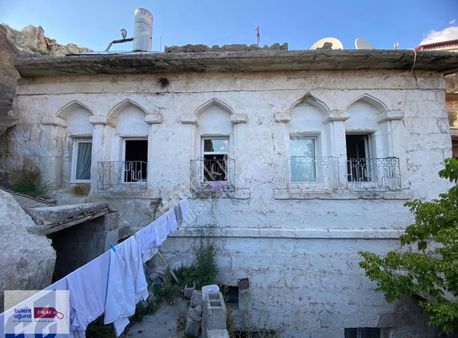 Narda Butik Otel Yapımına Uygun Acil Satılık Müstakil Ev