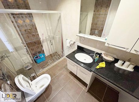 Liderden İdealtepe Sahilde Öncephe Balkon Ve Ebeveyn Banyolu 3+1