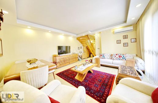 Lider'den Küçükyalı Marmaraya Yakın 9 Yıllık Lüks Geniş 3+2 Dblx