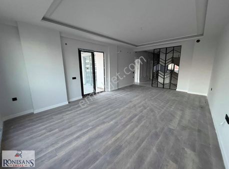 Rönesans Emlak'tan Cağaloglunda Geniş Site İçi Kapalı Otopark