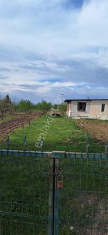 Baklan Merkezde 1742 M2 İçinde Ev Bulunan Elektrik Su Var Tarla 1750.000 Tl Satılık