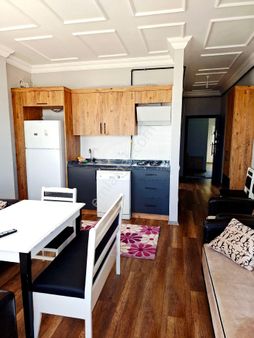 Deniz Manzaralı Eşyalı Satılık 2. Kat 1+1 Daire