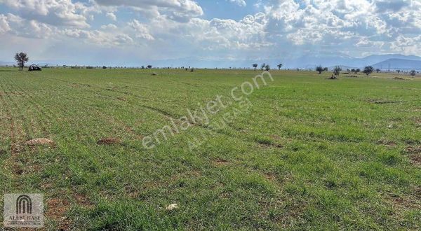 Bekdemir Mahallesi Mükemmel Konumda Satılık Arazi