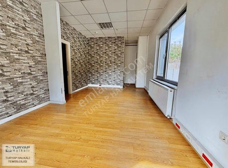 Halkalı Atakent Mah 222. Cadde Üzeri Kiralık Ofis İşyeri