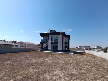 Altun Arsa Ofisinden Satılık Villa