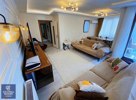 Kadıköy'de Site İçinde Masrafsız 3+1 Geniş Daire