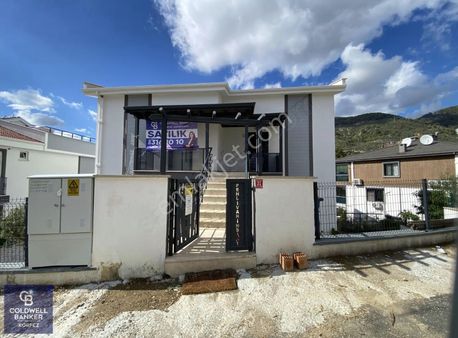 Altınoluk'ta Deniz Ve Doğa Manzaralı Satılık 3+1 Dubleks Daire