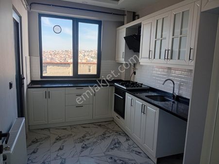 Tekirdağ Çiflikönü Mah 2+1lux