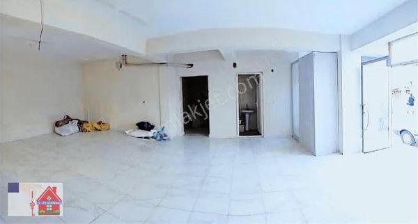 İlbadı Mah Sanayi Yakını 85 M2 Kiralık Dükkan