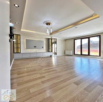 Esenyurt Satılık 2+1 Lüks Ara Kat Daire Ardıçlı Mahallede