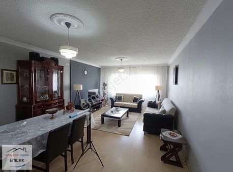 Emlak Konutlarında Satılık 150 M2 3+1 Daire