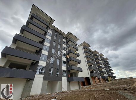 Ark Life'dan Ihlamurkent Mah.site İçerisi Ultra Lüks 3+1 Daire