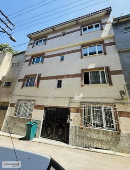 Vb Gayrimenkul Bağlarbaşı Merkezde Kiralık 2+1 Arakat Daire