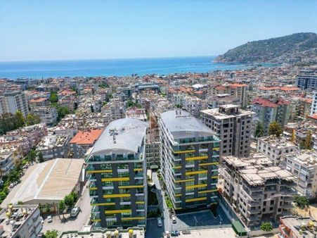Alanya Merkez 2+1 Satılık Daire Ayrı Mutfak- Kapalı Otopark