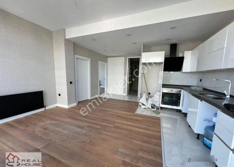 The İstanbul Residance Satılık 2+1 Deniz Gören Özel Şerefiyeli