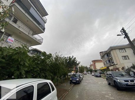 Dere Mahallesinde Satılık 3+1 Arakat Daire